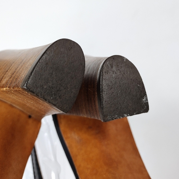 Neiman Marcus Women's Leather Strap Open Toe Stacked Heels Shoes - Picture 8 of 15